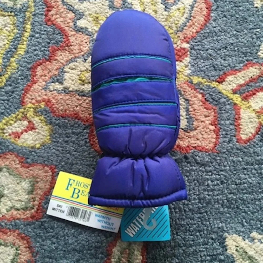 NEW Vintage Frost Beaters by Avon Youth Purple Waterproof Ski Mittens